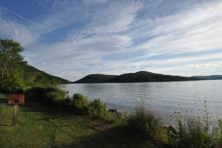 lake waramaug